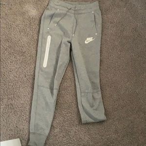 nike sweats